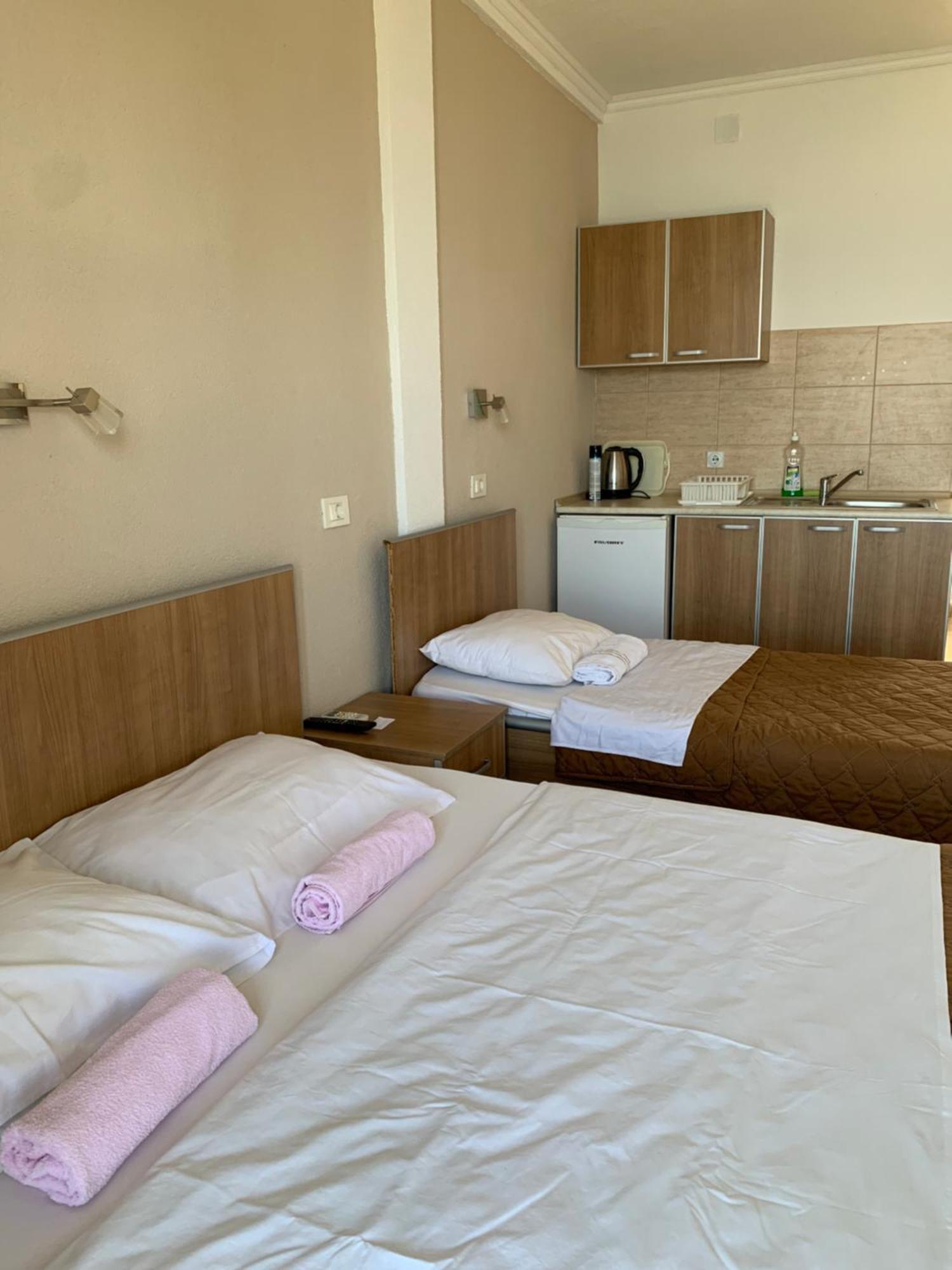 Sunrise Apartments And Studios Dojran Exteriör bild