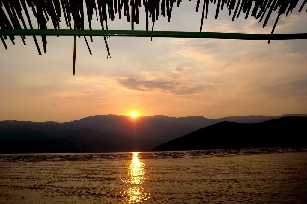 Sunrise Apartments And Studios Dojran Exteriör bild